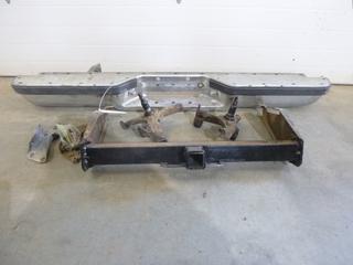 Rear Bumper, Spindles And Trailer Hitch To Fit 1990 Chevrolet Truck