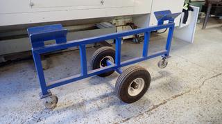 72in X 30in X 31in Portable Pipe Stand Cart
