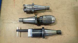 Golden Goose 1/8- 5/8in Drive Chuck C/w (1) GS NMTB40 1 1/2in Interchangeable Mill Cutter And (1) Edging Insert