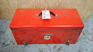 Sears Craftsman 21in Metal Tool Box C/w Contents
