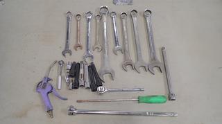 Qty Of 5/8in- 1 1/4in Wrenches C/w 1in Bar, 1in Extensions/Adapters And Assorted Tools