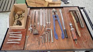 Record 5/16in Bolt Cutter, Metal Files, 1/2in Bar, 36in Pipe Wrench Vise And Assorted Hand Tools