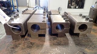 Qty Of (6) 1 3/4in Boring Bar Holders C/w (1) 2 1/2in And (1) 3/4in Boring Bar Holders