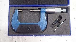 Unused 1in-2in Outside Blade Micrometer C/w 1in-2in Inside Micrometer