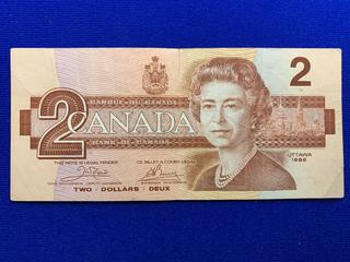 1986 Canada Two Dollar Bank Note S/N AUJ6402498.