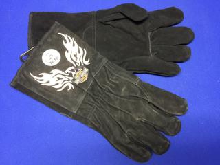 Harley Davidson Leather Gloves, Size XL.