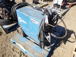 Miller Millermatic 251 Wire Welder, Model 903869, 230/460/575 V, Single Phase (O-1-4)