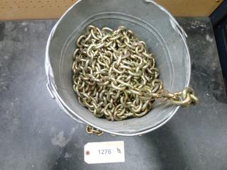 (1) Pc of 50 Ft. 1/4 In Chain, C/w Pail (B-1)