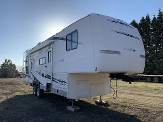 2007 ENDURAMAX 7330MAX 33FT T/A Toy Hauler C/w 1 Slide Out, Heated/Insulated Tanks, Onan 5500W Self Contained Generator (199hrs), New Filters And Service Parts For Generator, Awning, A/C, Propane Furnace, (2) 30lb Propoane Tanks, Center Slide Out, Over Garage Bunk, Sony Xplode Stereo with 8 Speakers, Sub Woofer, 10FT 6IN Garage w/Ramp Door, DVD Player and TV, Microwave, Stove Top, On Board Fuel Station W/Pump, (2) 7,000LB Axles, Electric Brakes, Upto 50 amp Service, VIN 5UEFG34217G000293 *NOTE* Weathered Decals, Some Scrapes and Blemishes *Located At Satellite Yard*