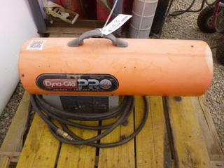 Dyna Glo Pro Electric Heater 70,000 to 125,000 BTU, Working Condition Unknown.