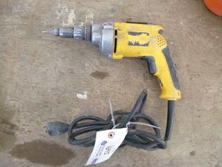 DW269 Drill Screwdriver, 120 Volts, 6.5A.