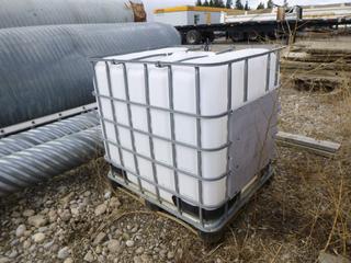 Water Tank 1,000 Liters.