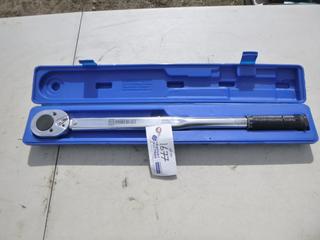 Powerfist 3/4" Torque Wrench 300 Ft. Pound, Micrometer Adjustable Torque Wrench.