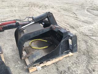 36" Grapple Stump Bucket To Fit Skid Steer. Control # 7760.