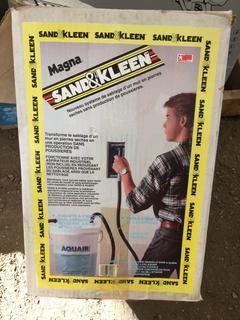 Sand & Kleen Dustless Drywall Sanding System.