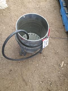 Sandblasting Pot.