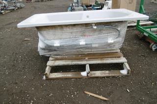 Jetted Tub *Unused*