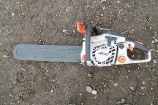 Echo CS-520 Chain Saw.