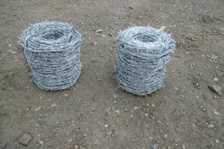 (2) Rolls Barb Wire 492'/Ea.