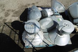 Quantity of Assorted Street Lights.