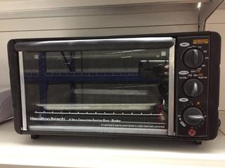 Hamilton Beach 6-Slice Convection /Toaster/Broiler Oven.