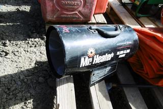 Mr. Heater Contractor Series 30,000 - 55,000 BTU Gas Heater & (1) Orange Tarp.