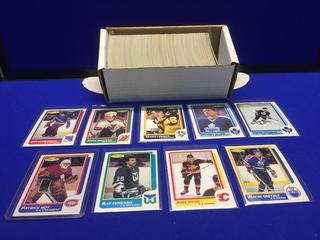 1986-87 O-Pee-Chee Hockey Complete Set (1-264). Approximately (450) Assorted Cards. Patrick Roy, Wendel Clark, John Vanbiesbrouck Rookie Cards.