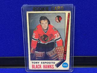 1969-70 Tony Esposito #138 Topps O-Pee-Chee Rookie Card.