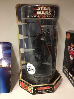 Star Ware Episode 1 Darth Maul Figurine.