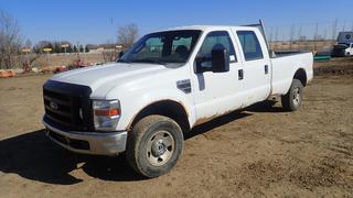 2008 Ford F-350 XL 4X4 Crew Cab Super Duty Pick Up C/w 5.4L, V8, A/T And Headache Rack. VIN 1FTWW315X8EC19860 *Note: Unable To Verify Mileage, Running Condition Unknown, Rust/Paint Chips, Drivers Mirror Missing, No Gas Cap*