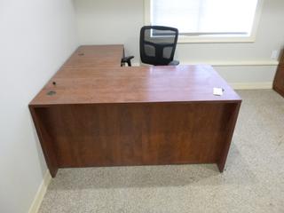 66in X 60in X 30in L-Shaped Office Desk C/w 22in X 71in X 30in Storage Unit And Task Chair