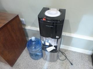 Black & Decker Water Cooler C/w Water Jug