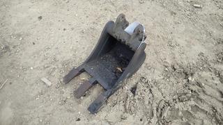 10in Excavator Bucket