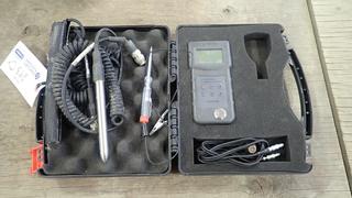 Ultrasonic Thickness Gauge