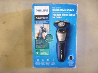 (1) Unused Philips Aqua Touch Wet/Dry Electric Shaver (G2)
