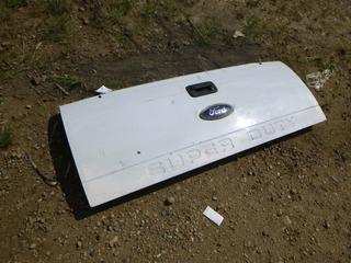 Ford F-350 Tail Gate For 2012 *Note: Damaged* (NF12)