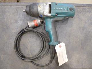 Makita 1/2 In. Impact Wrench, Model TQ0350 *Note: Working Condition Unknown* (E-1) 