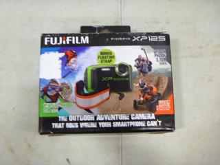 Unused Fujifilm Fine Pix XP125 Outdoor Adventure Camera (G1)