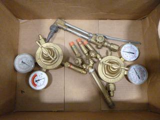 Victor Oxy Acetylene Cutting Torch Set and Regulators (D1)