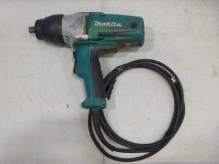 Makita 1/2 In. Electric Impact Wrench, Model TW0350 (E-1) 