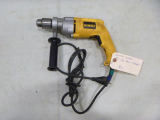 DeWalt 1/2 In. VSR Drill, w/ Handle, Model DW245 (E-1) 