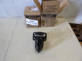 (2) Unused Buyers 15 Ton Pintle Hooks (R-3-3)