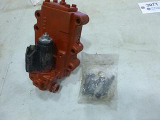 Hydraulic Main Pump Regulator, Model D-0E11 (C1)