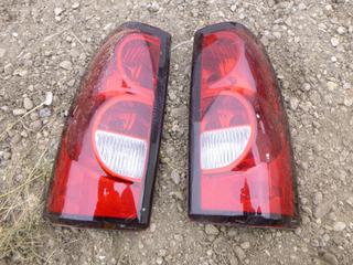 (2) GM Tail Lights (NF-11)