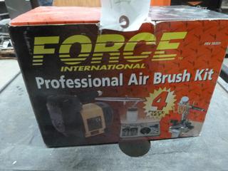 Force International FRV-30351 Professional Air Brush Kit c/w Mini Compressor, Air Brush, Spiral Hose, Adjustable Stand (B1)