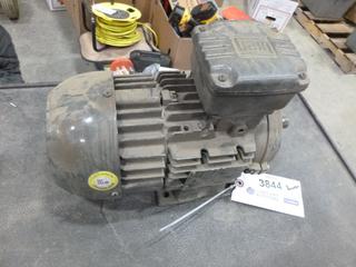 WEG Electrical Motor, Model 751BEP3EAL80, 60 Hz, 1400 RPM (Row 4)