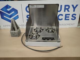 Wedgewood 3 Burner Propane Camp Stove, 18 In. x 24 In., C/w Qty of Trailer Jack Stands (D1)