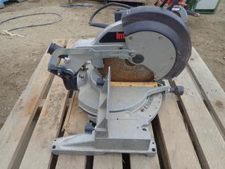 Black N Decker 13.0A 120V 12in Compound Miter Saw