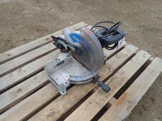 Delta Shop Master 13A 120V Compound Miter Saw