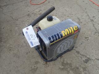 Coleman Ultimite Portable Generator *Note: Fuel Tank Cracked, Running Condition Unknown*